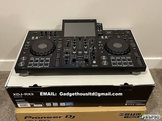 Pioneer CDJ-3000, DJM-A9, DJM-V10-LF, DJM-S11, Pioneer CDJ-2000NXS2, DJM-900NXS2